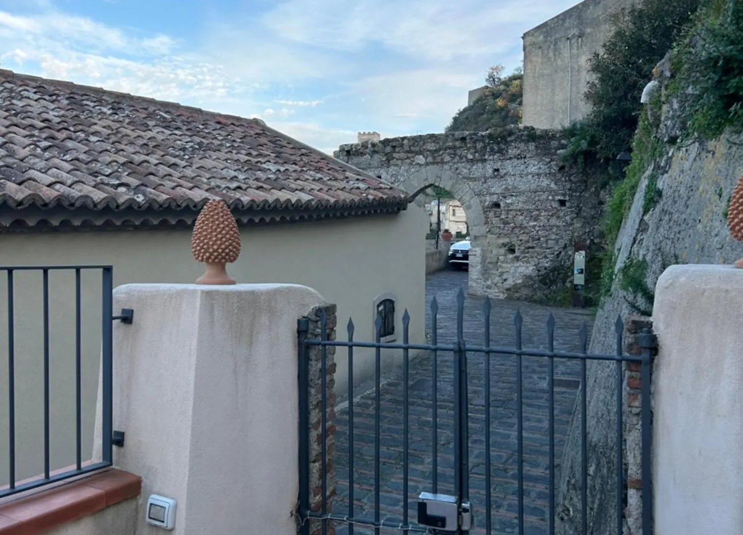 Casa Gambino Bed & Breakfast Savoca 0*,  İtalya