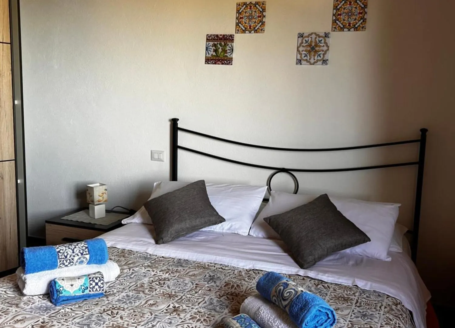 Casa Gambino Bed and Breakfast Savoca