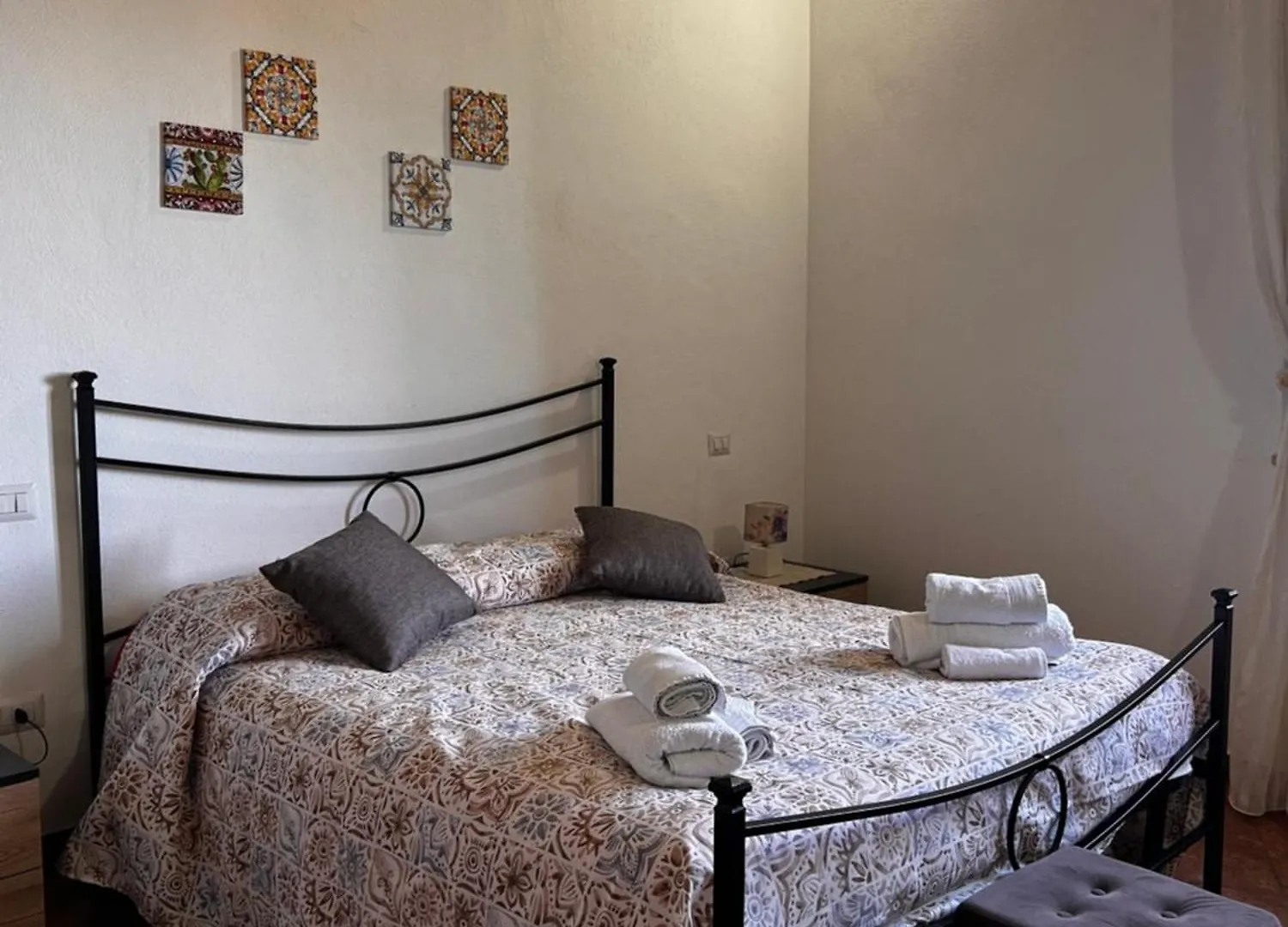 Casa Gambino Bed & Breakfast Savoca 0*,