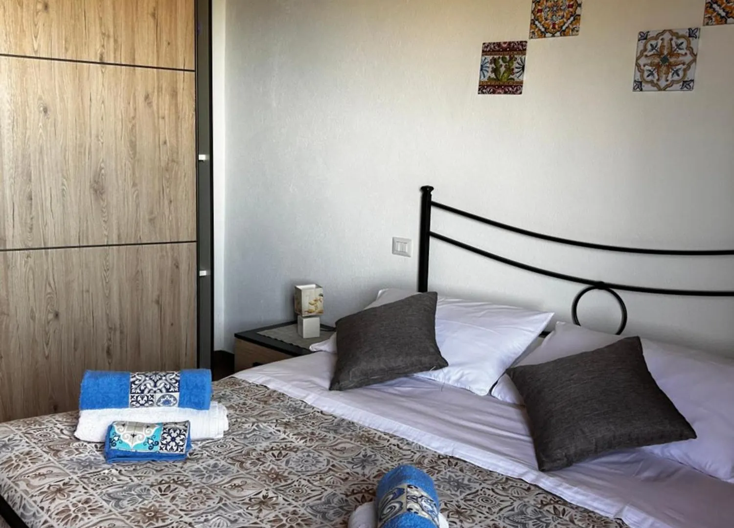 Casa Gambino Bed and Breakfast Savoca